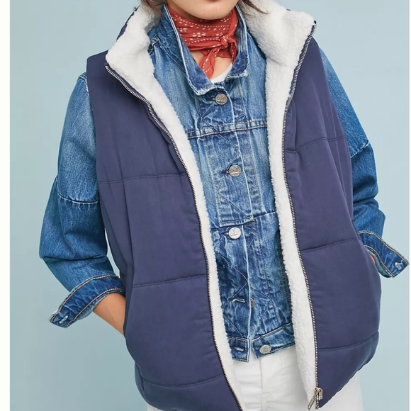 Skies Are Blue Jackets & Blazers - Skies are Blue curvy smockey Blue reversible sherpa vest
